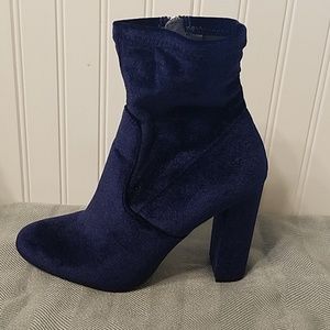 Steve Madden blue velvet booties